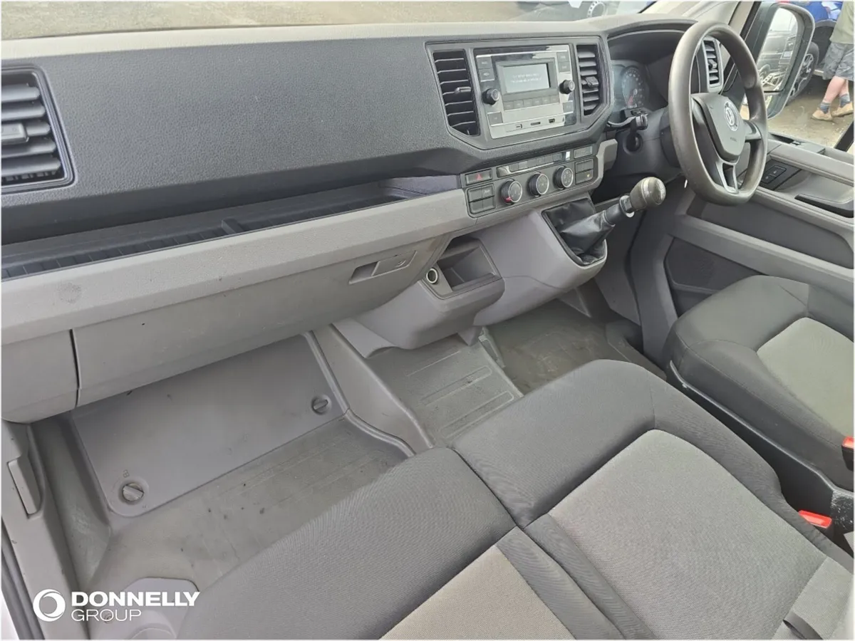Volkswagen Crafter Cr35 Lwb Diesel Fwd Startline - Image 2