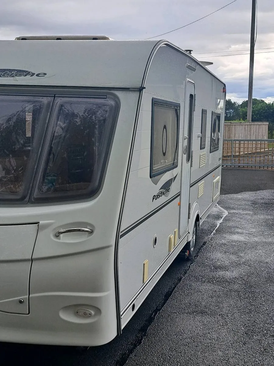 4 Berth Caravan - Image 3
