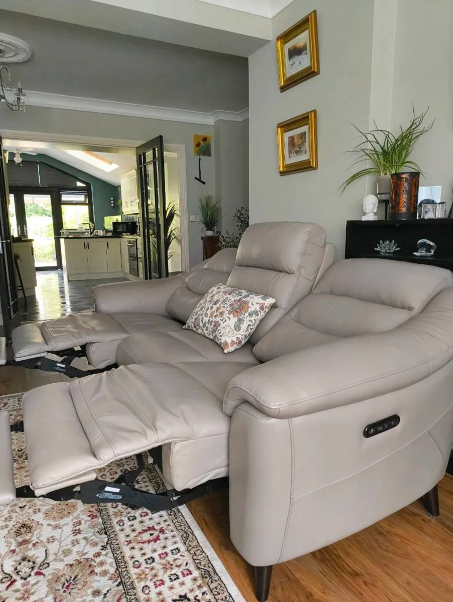Sofa electric recliner - Image 3