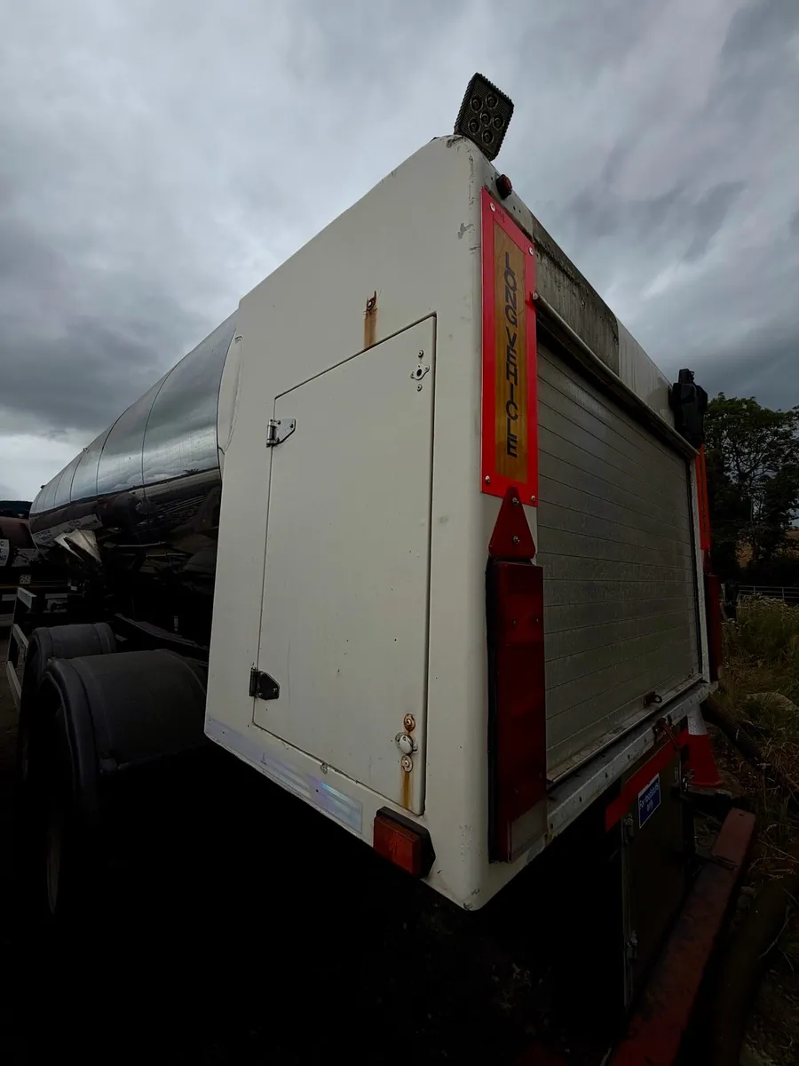 Crossland water food grade tanker trailer - Image 4