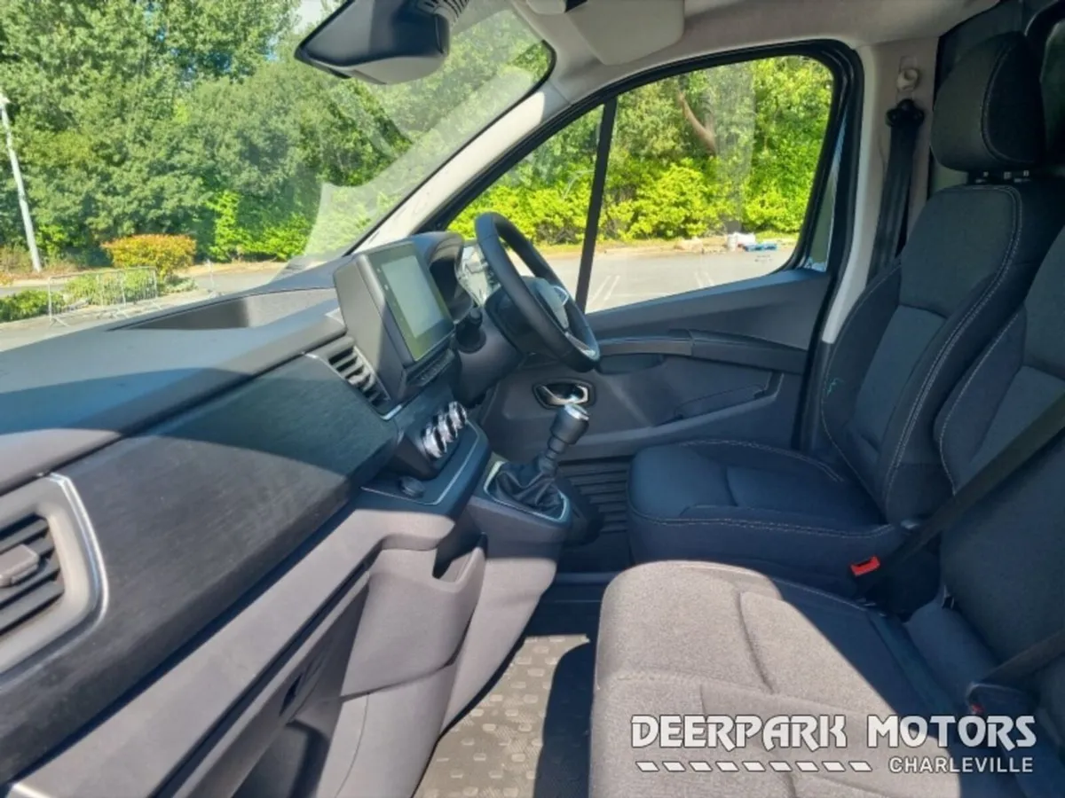 Renault Trafic LL30 150 EXTRA SPORT - Image 3