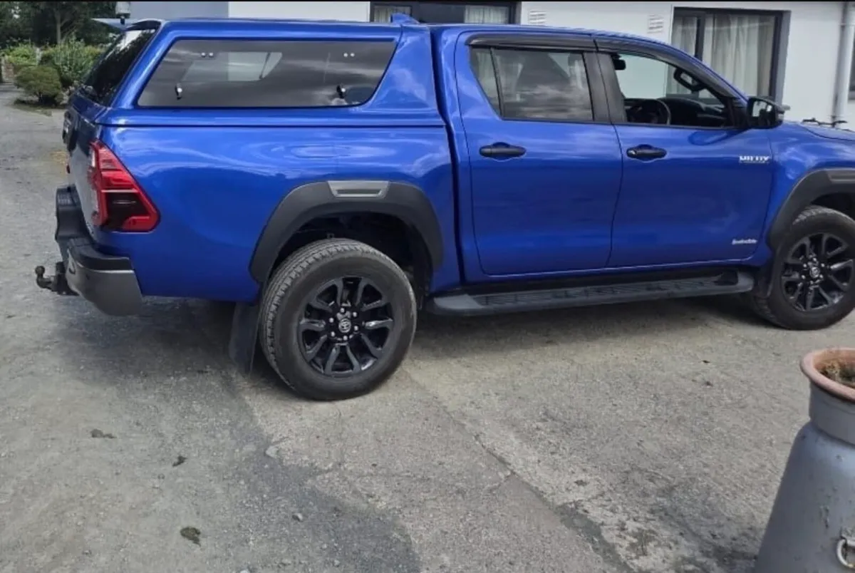 Hilux cab - Image 4