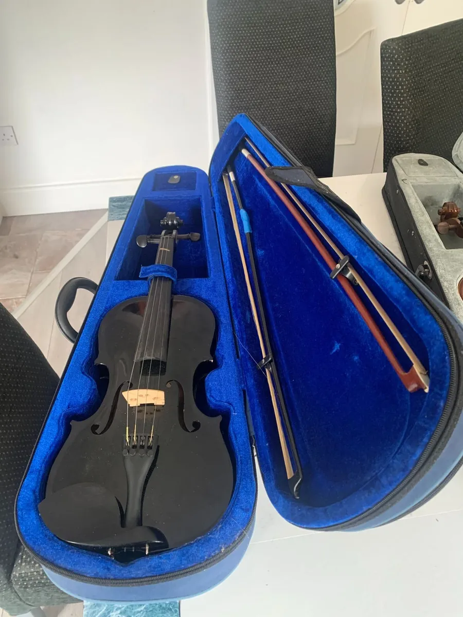 2 violins - Image 2