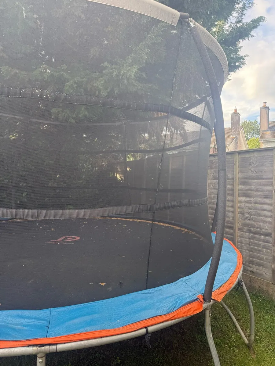 Trampoline for Sale – Excellent Condition - Image 4