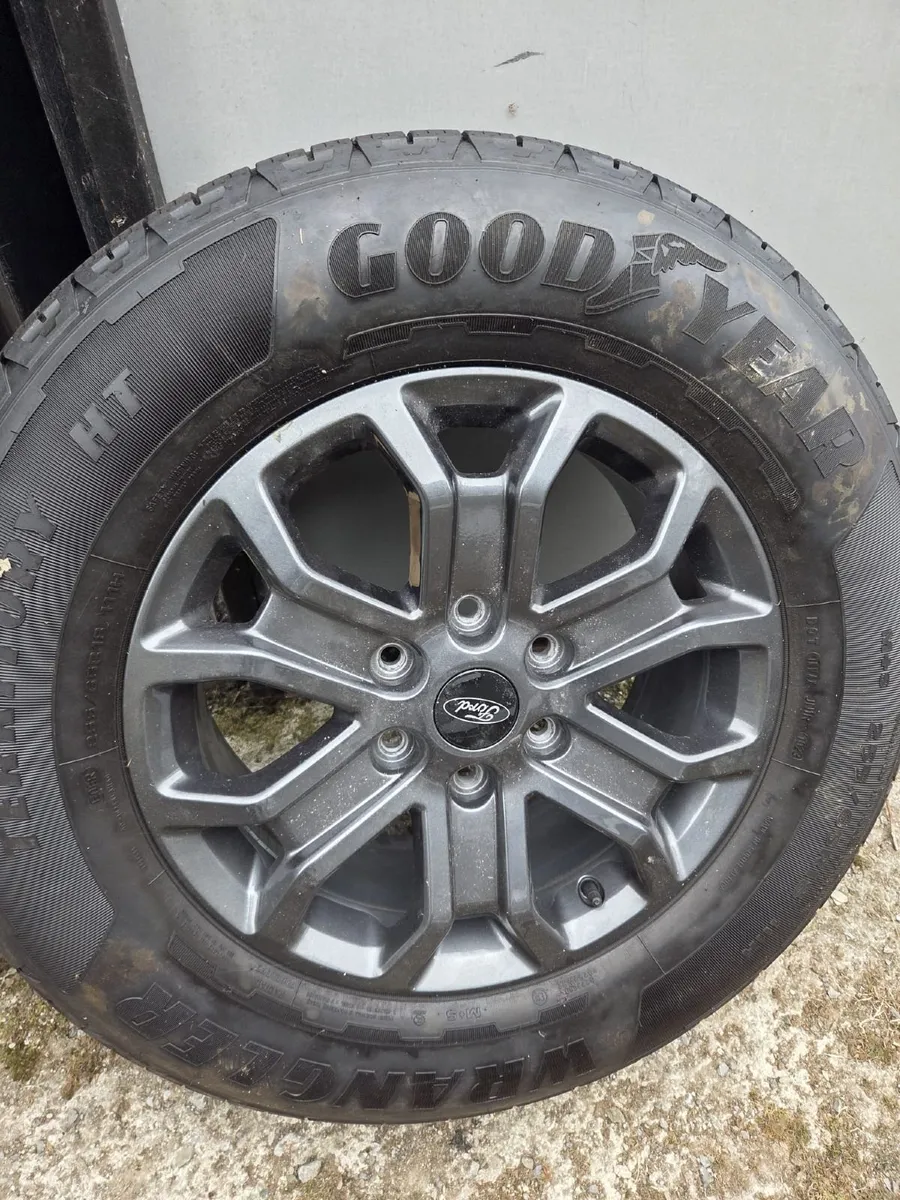 Alloys & wheels - Image 4
