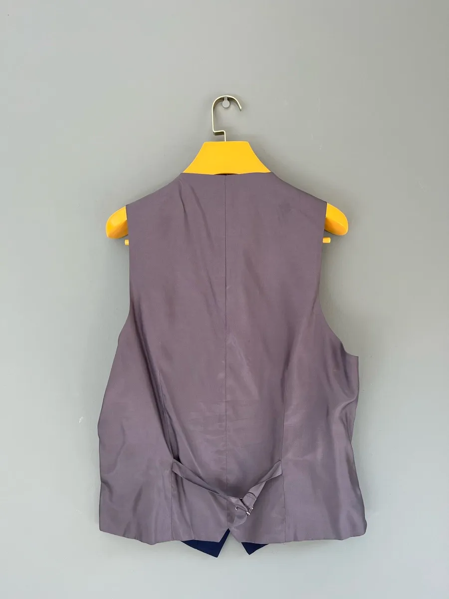 3 piece suit - Image 4