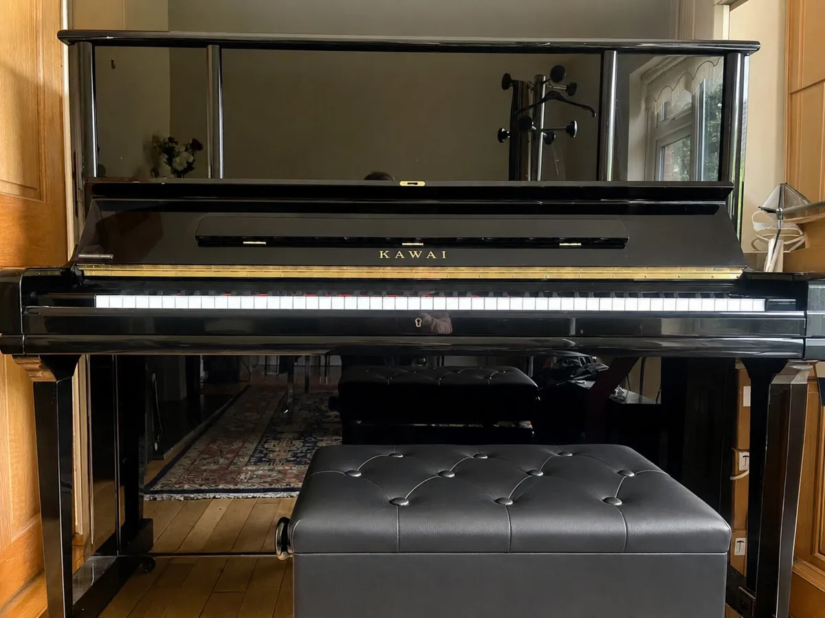 Piano - Image 1