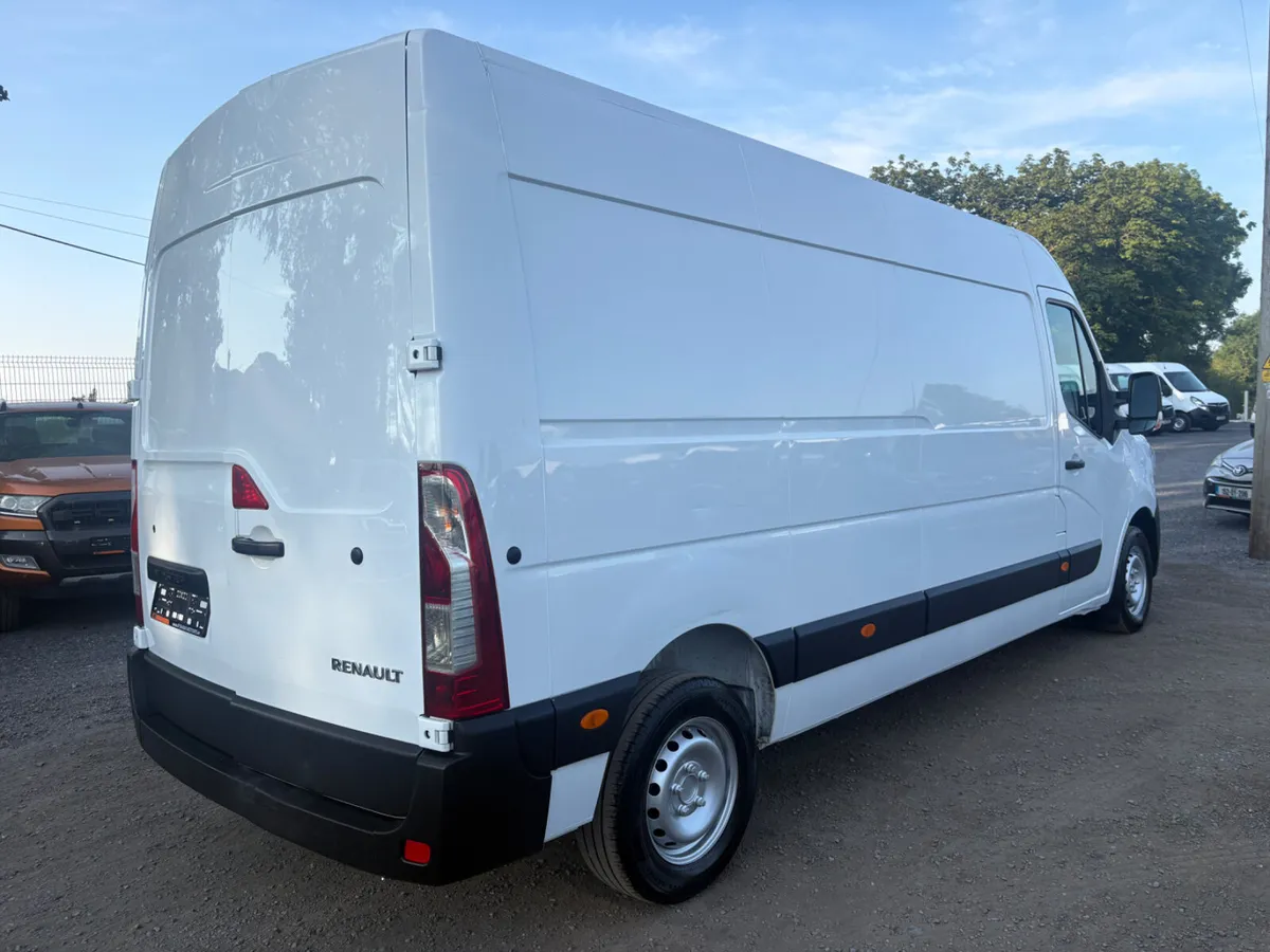 Renault Master - Image 4