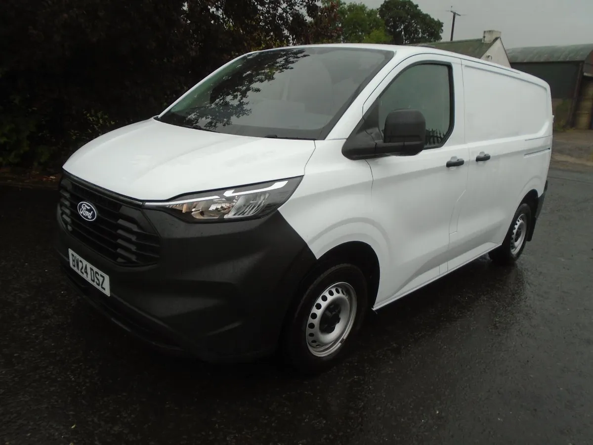 2024 Ford Transit Custom SWB FR - Image 3