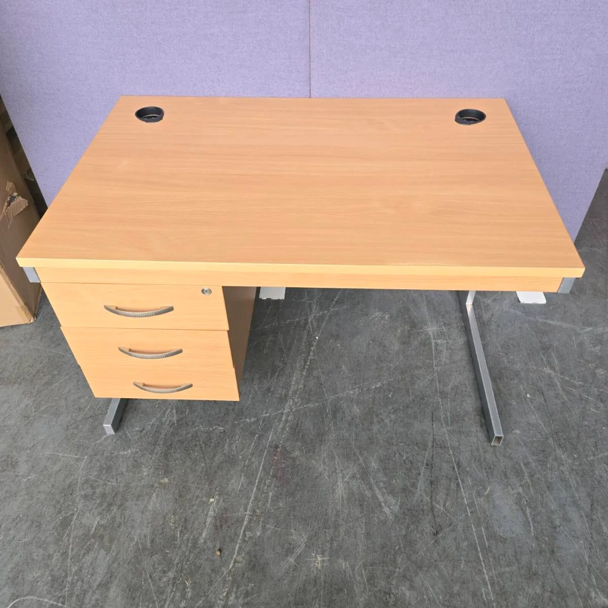 Home office desk - Image 1