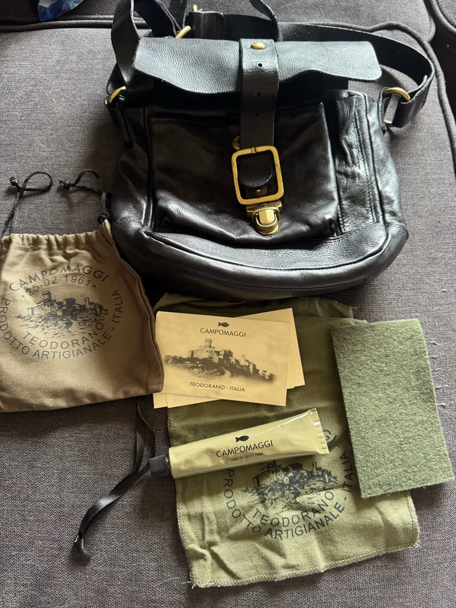 Black leather bag - Image 1