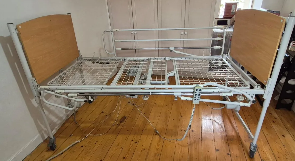 Electric  Hospital Bed - Image 2