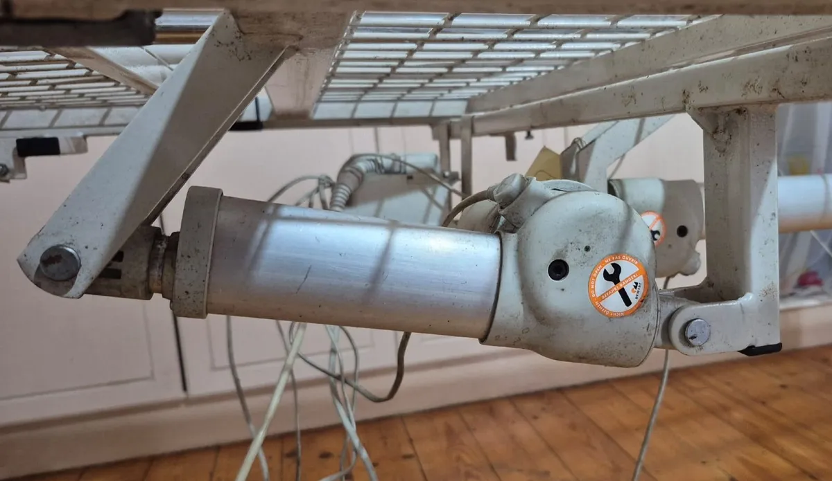Electric  Hospital Bed - Image 4