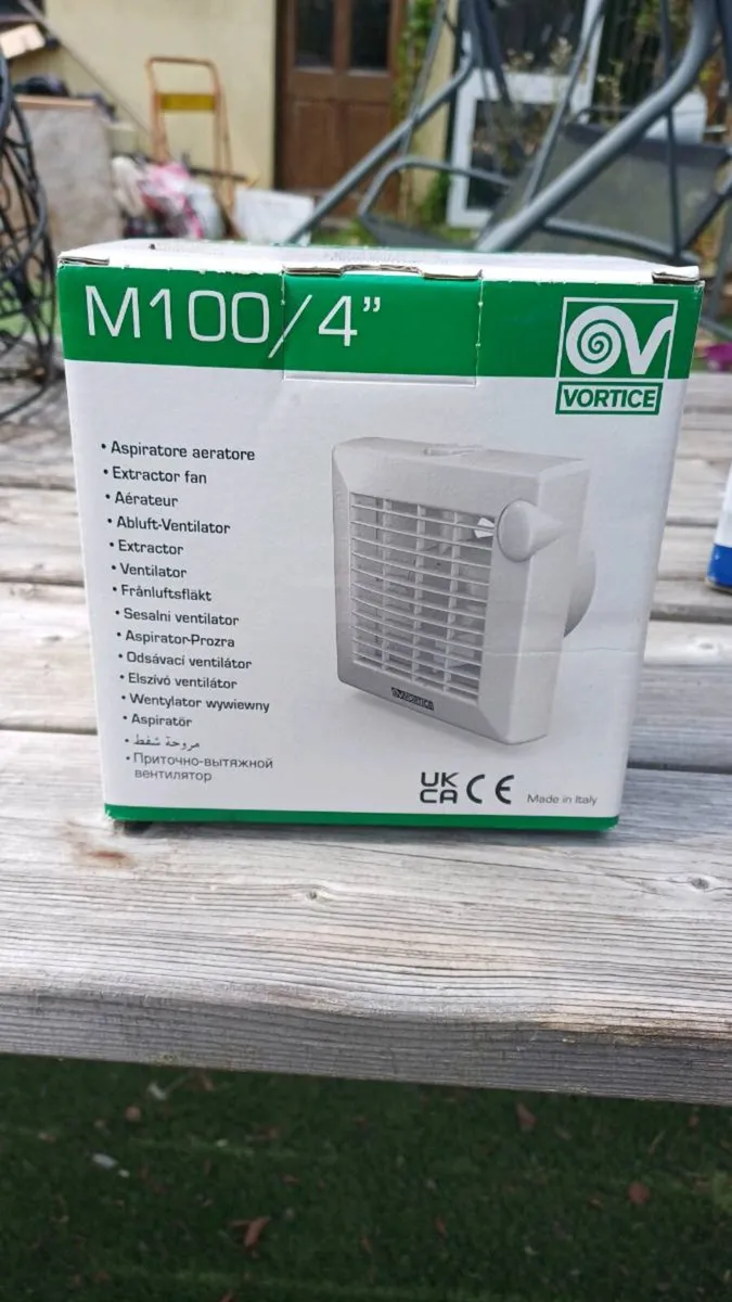 Vortice M100/4" Extractor Fan - Image 1