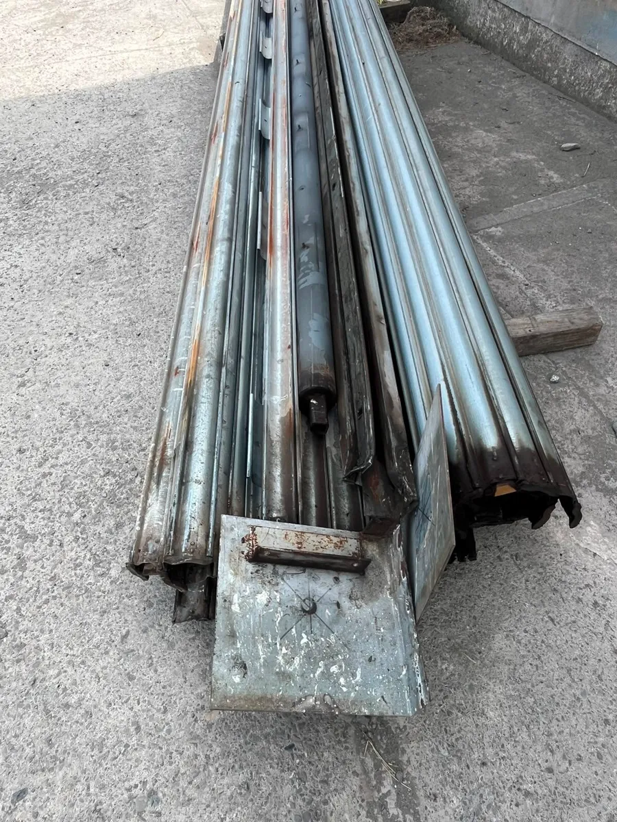 Roller door - Image 4
