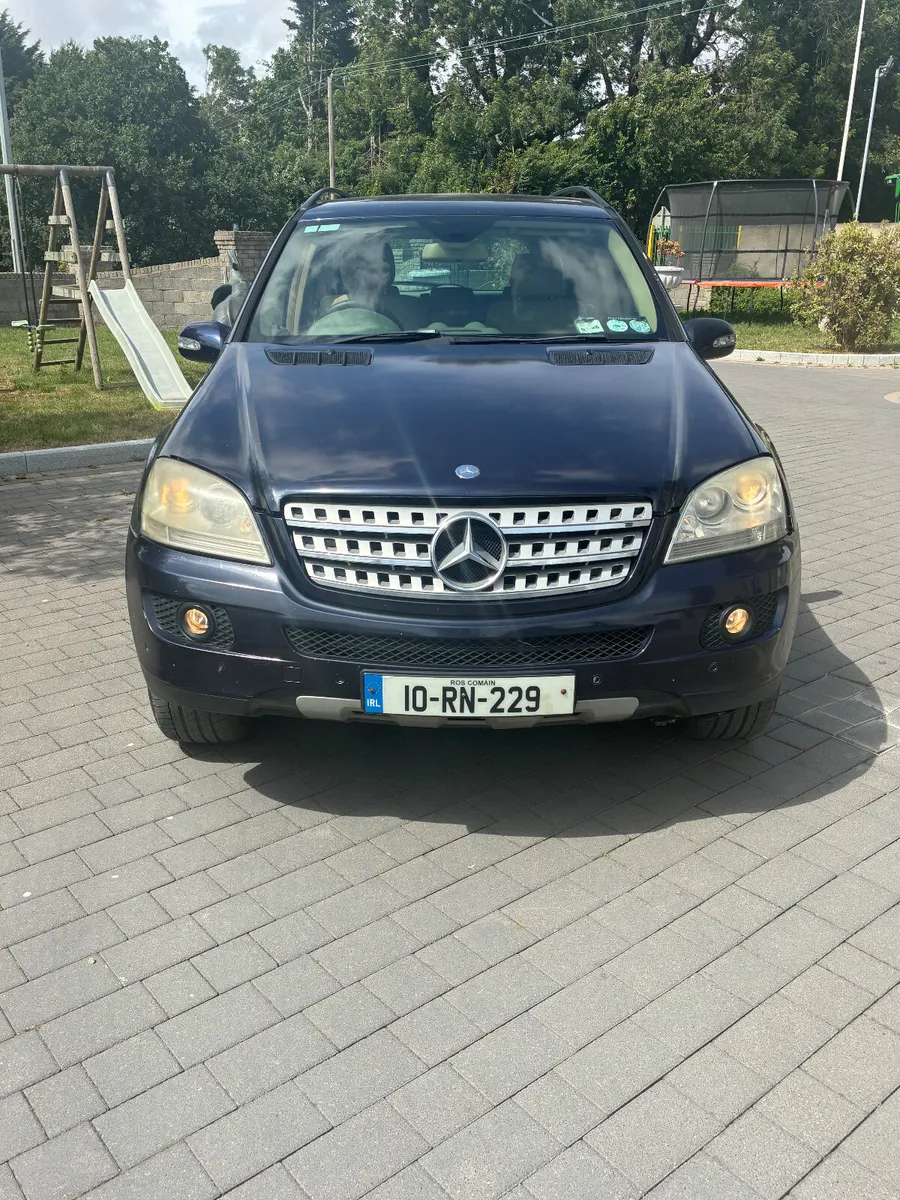 2010 Mercedes-Benz ML Crewcab *tax+doe* - Image 3