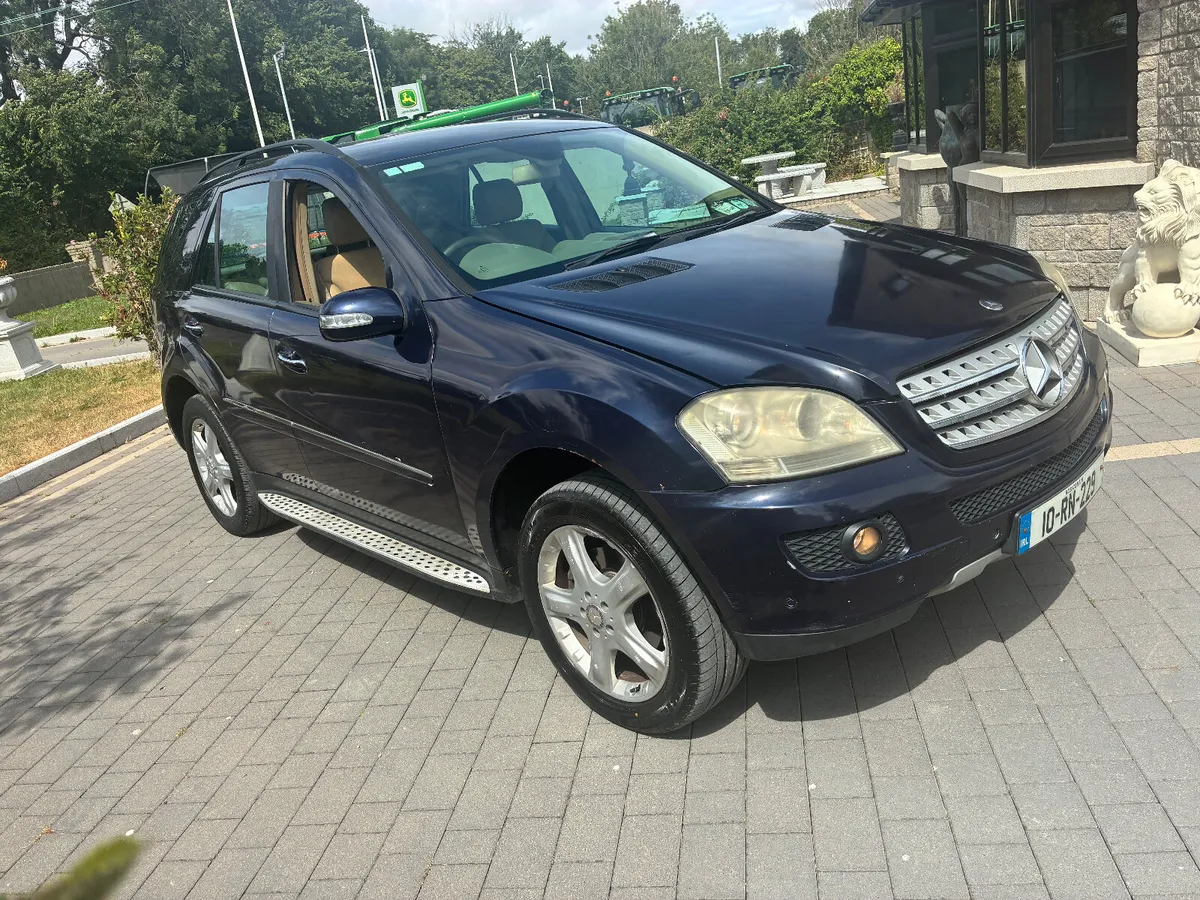 2010 Mercedes-Benz ML Crewcab *tax+doe* - Image 1