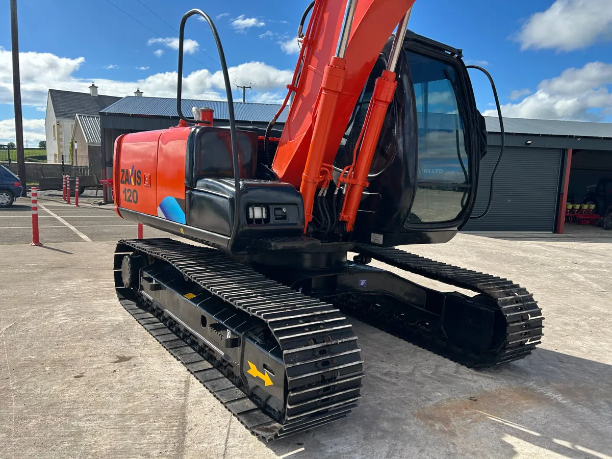 2016 Hitachi Zaxis 120 - Image 3