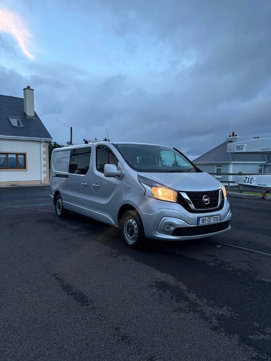 Nissan NV300 Crew Cab - Image 2