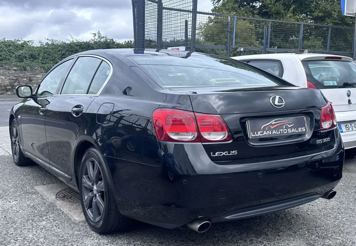 Lexus GS 300 V6 EXECUTIVE - Image 3