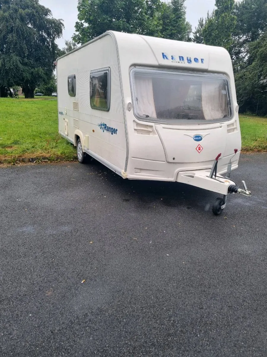 Caravan - Image 1