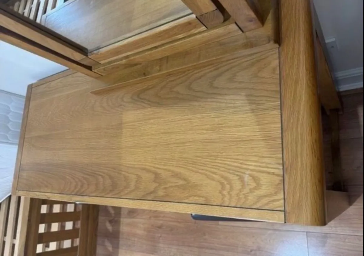 Solid oak bedroom furniture - Image 4