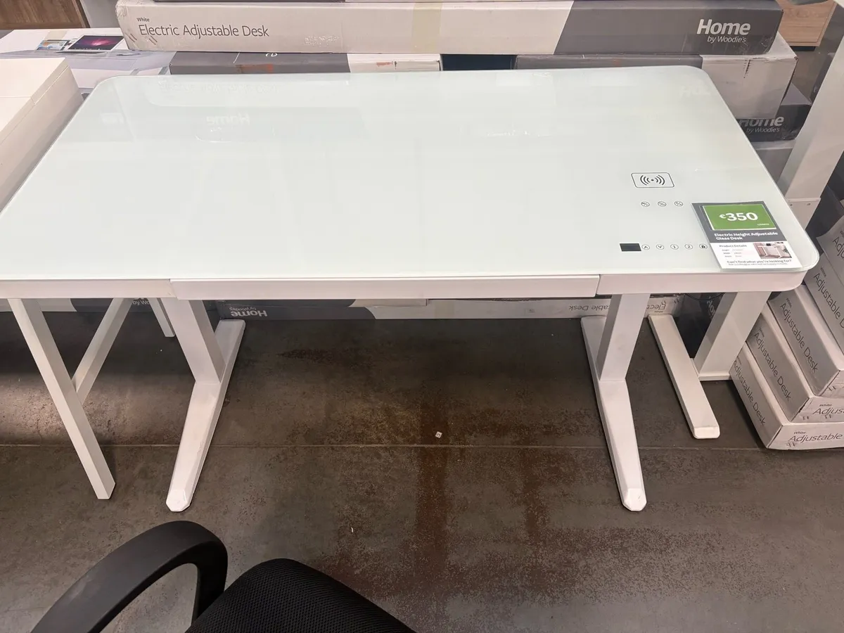 Computer desk - Image 2