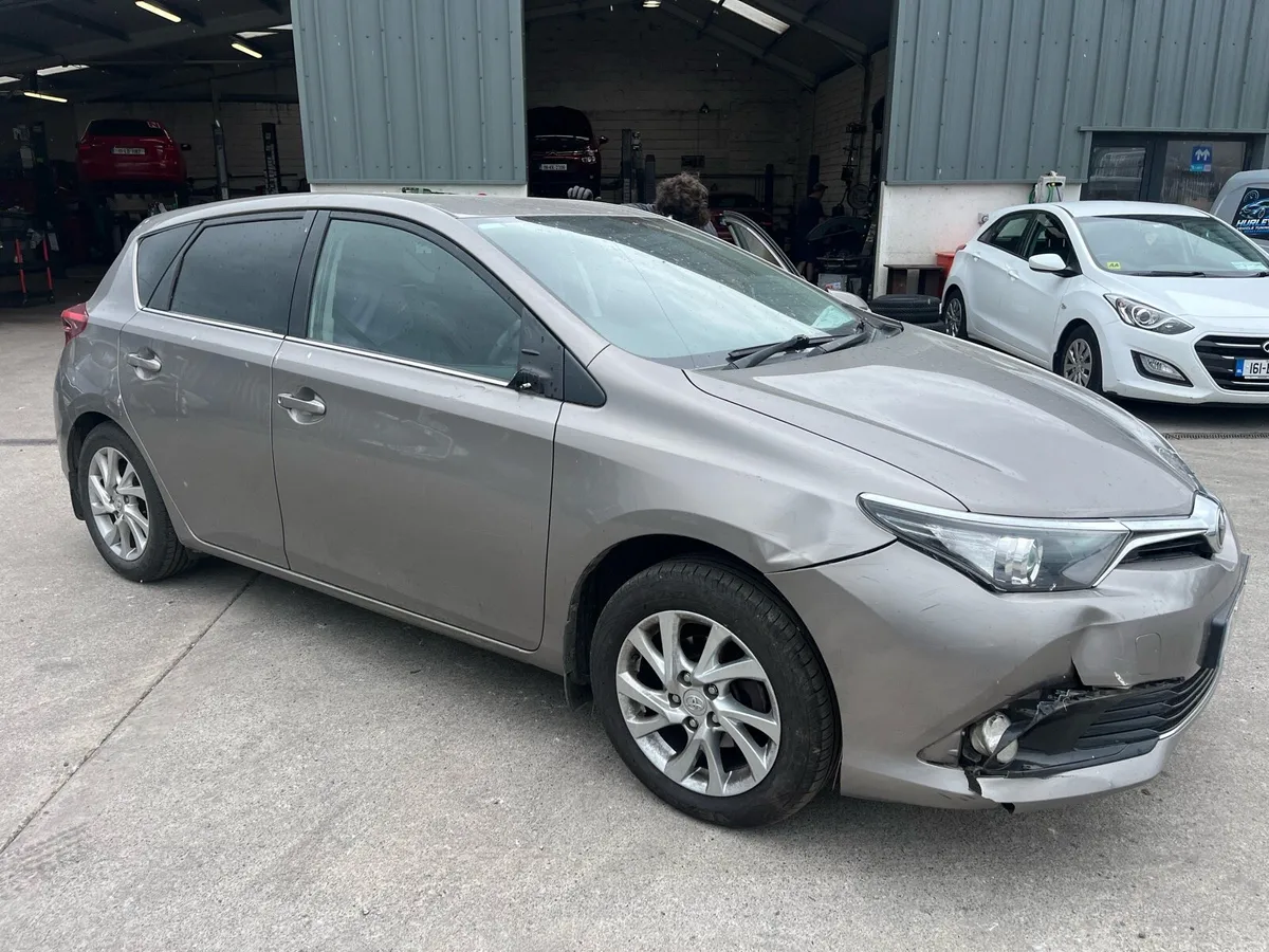 2016 Toyota Auris 1.4 Diesel - Image 1