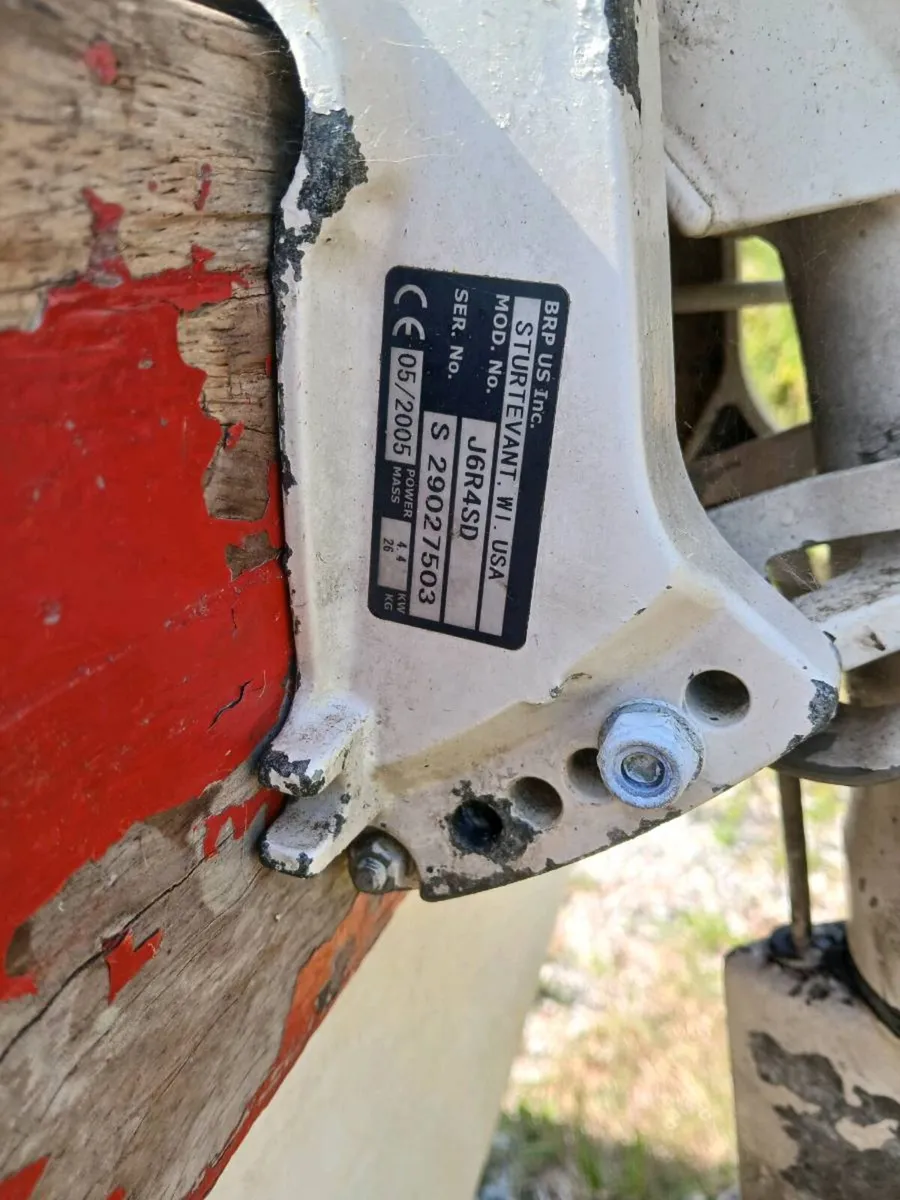 Johnson 6hp 4 stroke short shaft Outboard - Image 3