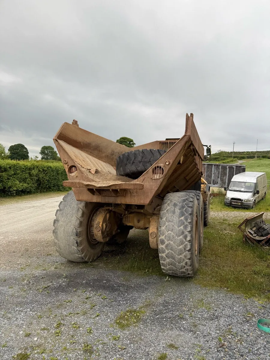 Moxy dumptruck - Image 3