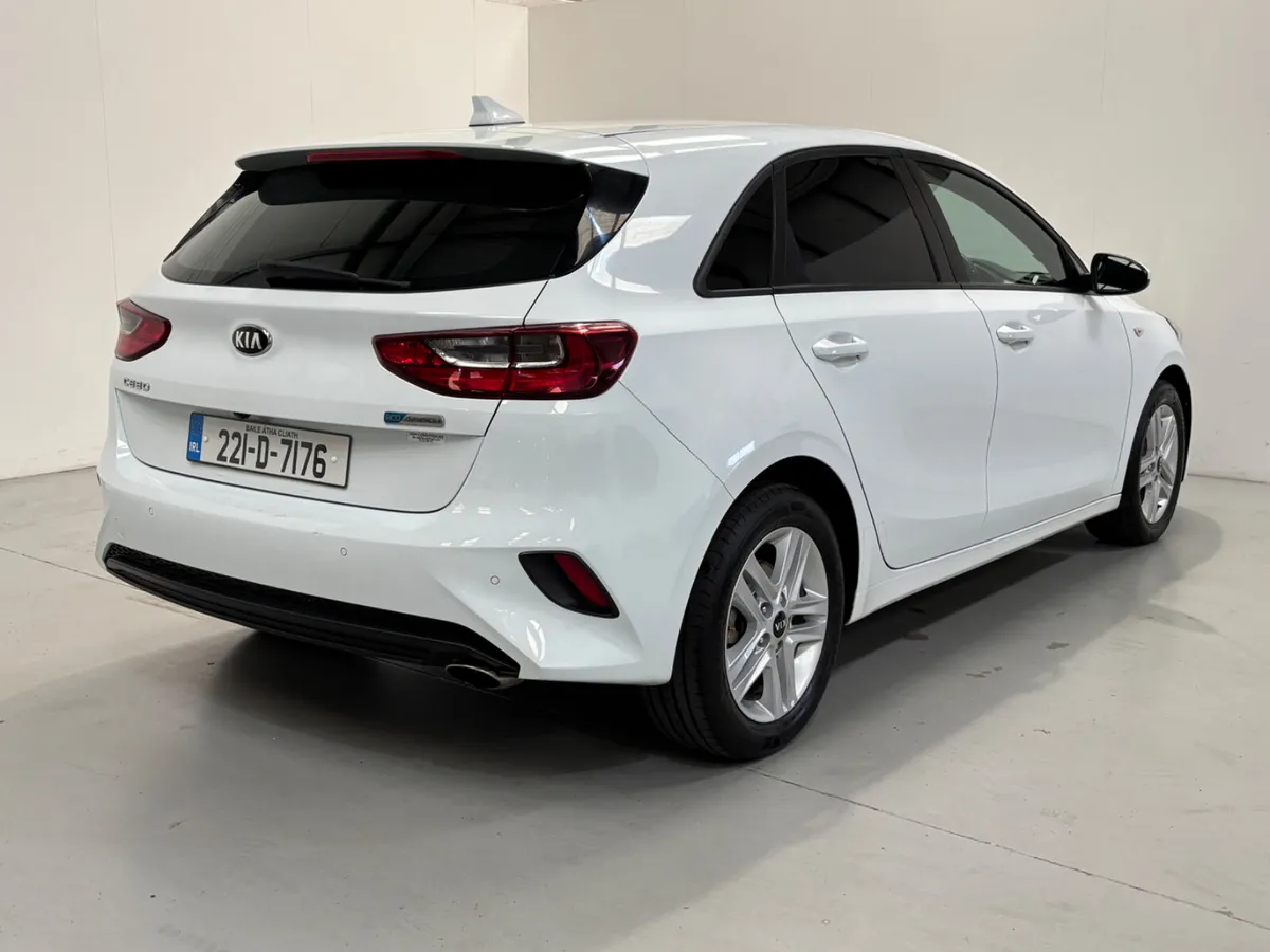 2022 Kia Ceed Van - Image 3