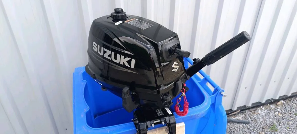 Suzuki 6hp ** as new ** - Image 1