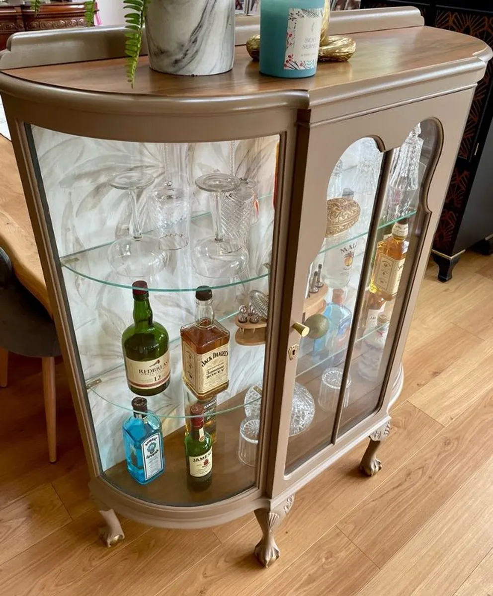 vintage drinks cabinet - Image 4