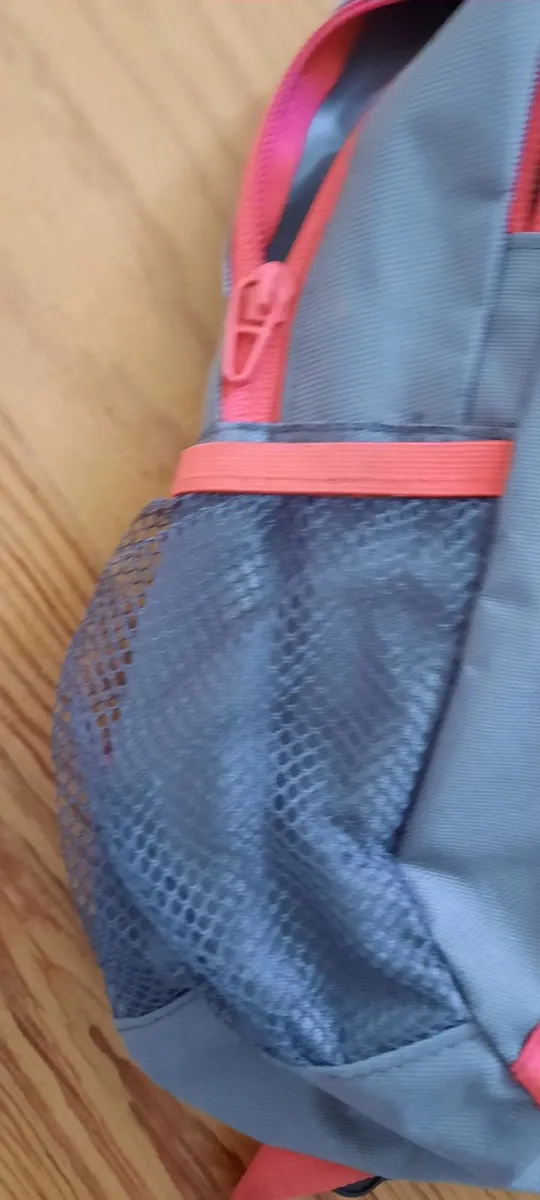 Kids mountain warehouse day bag/ backpack - Image 3