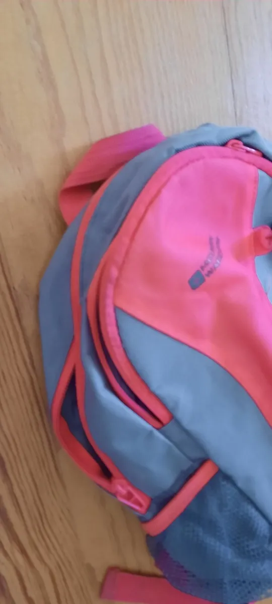 Kids mountain warehouse day bag/ backpack - Image 4