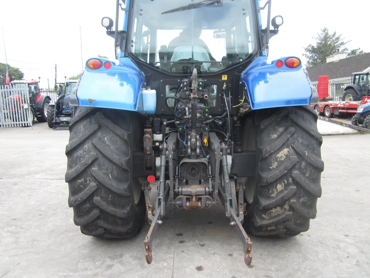 VALTRA N163 VERSU & QUICKE Q65 LOADER...5000 HRS. - Image 4