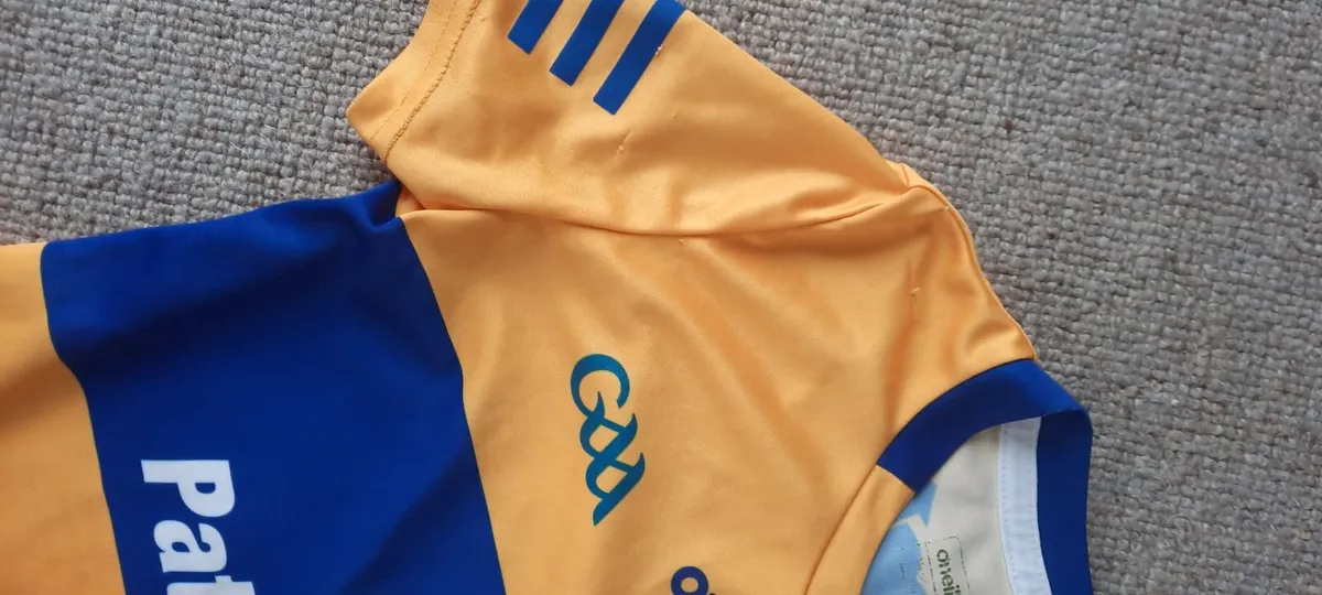 Official Clare jersey age 10/11 yrs - Image 2