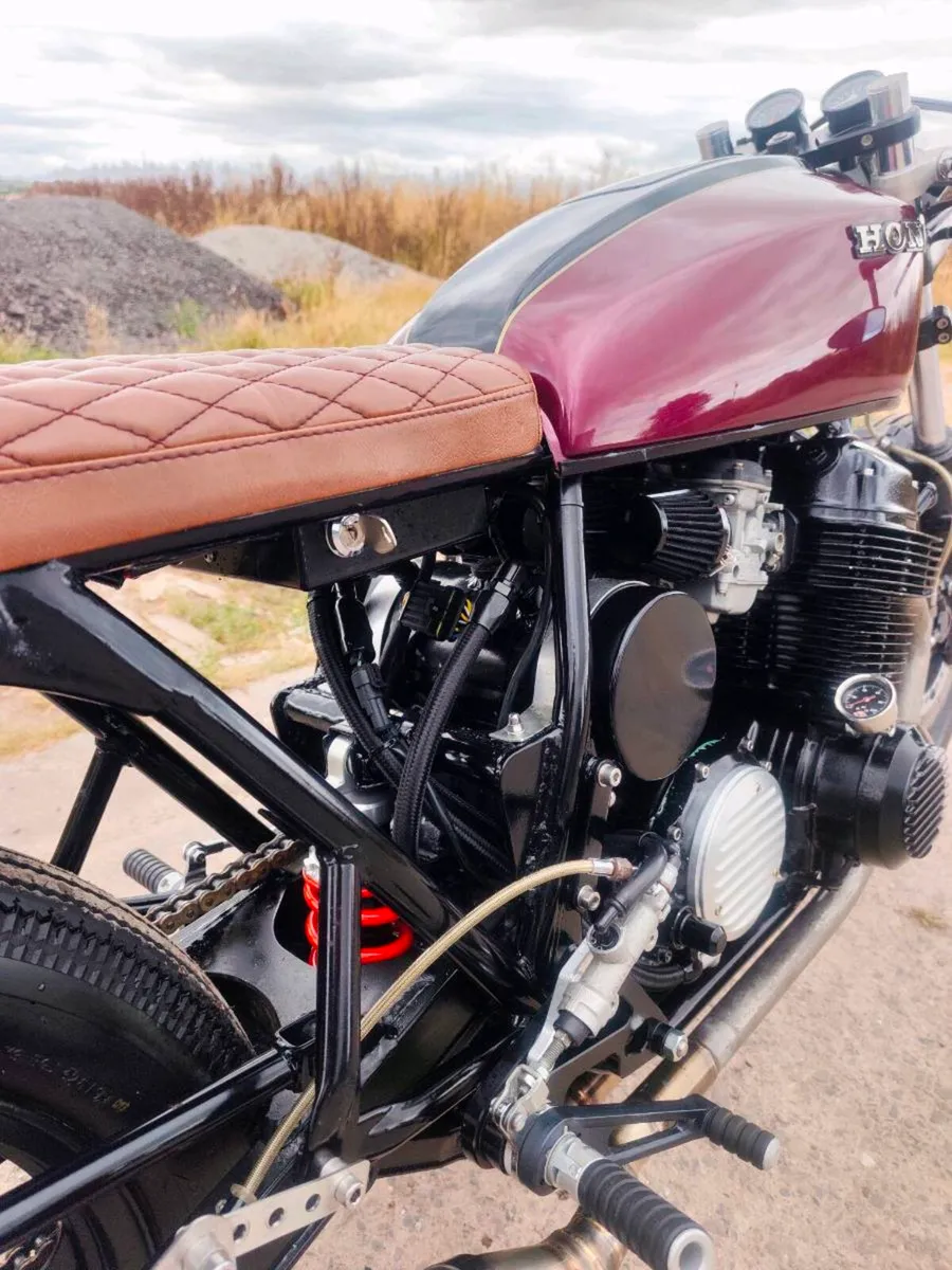 1977 honda cb750 - Image 3