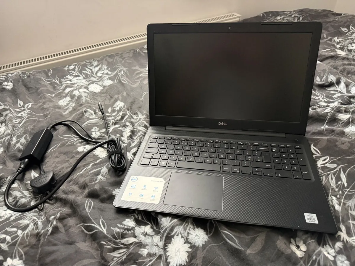 Laptop Dell Inspiron 15 3000 - Image 1