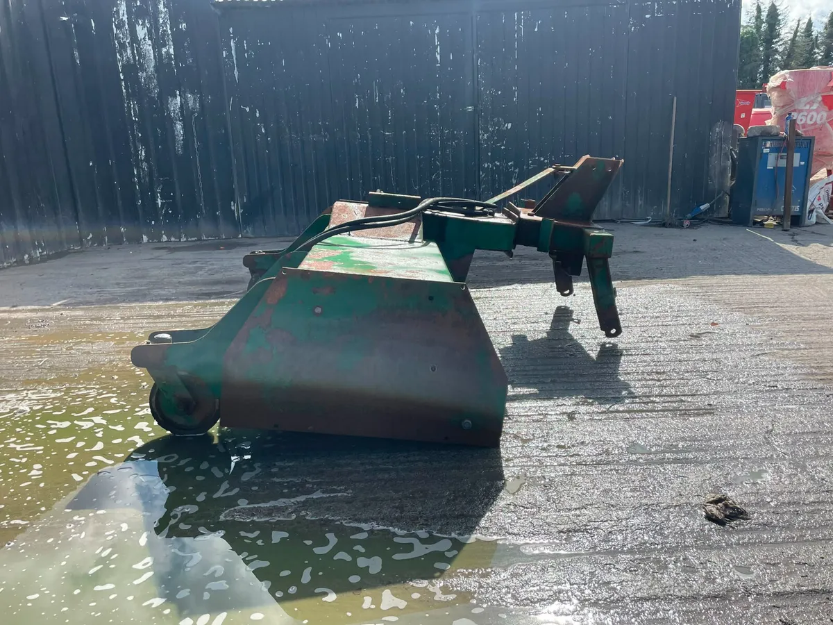Major Hydraulic Sweeper - Image 4