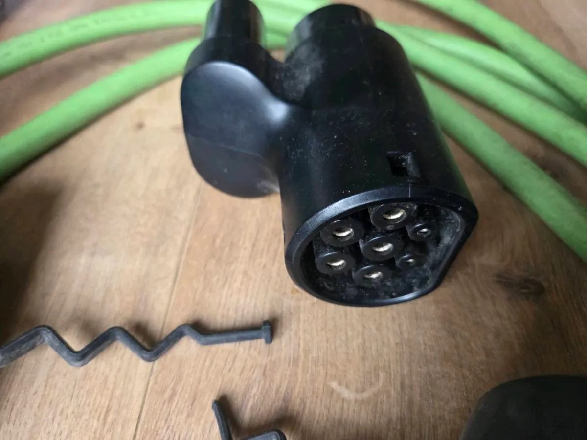 EV parts safety kit, type 2 7.4kW charging cable, - Image 3