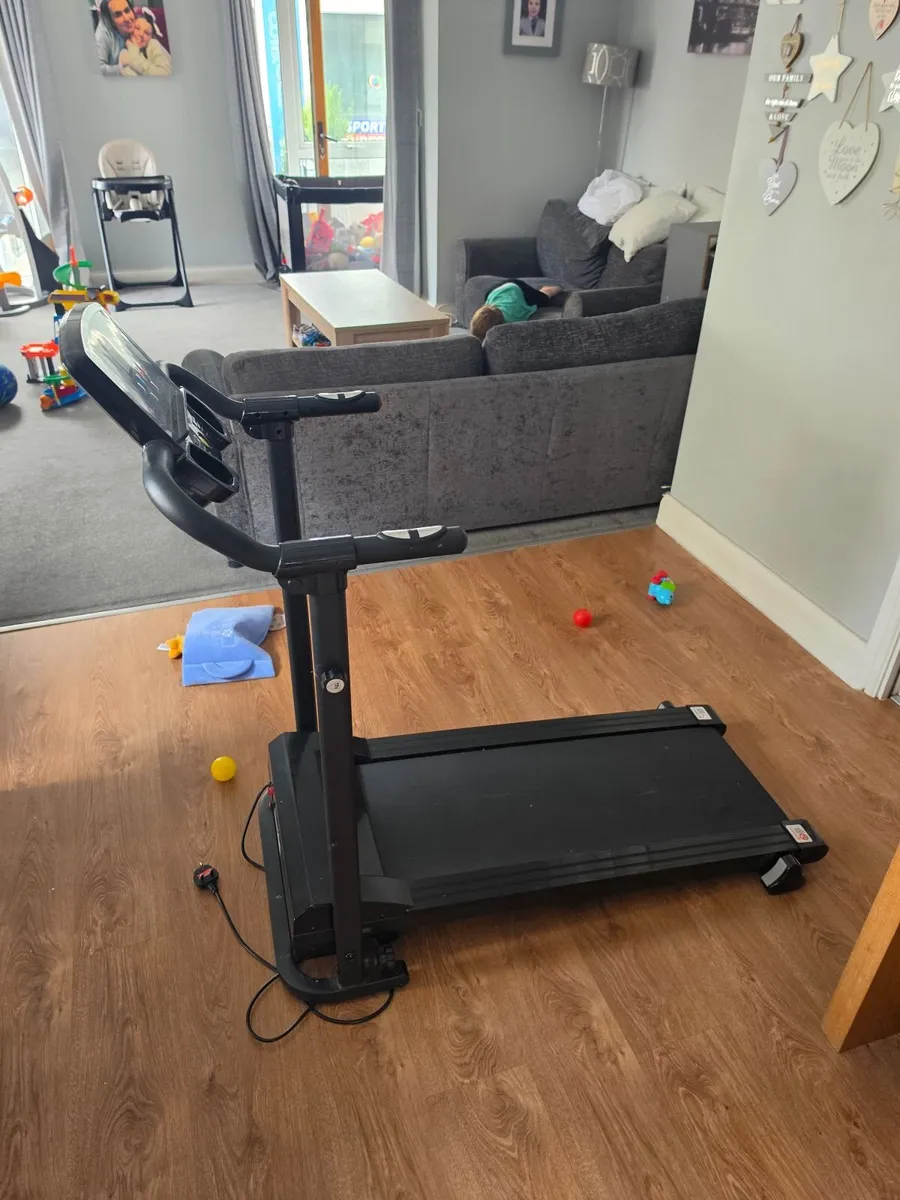 Treadmill power track 500 folding - Image 2
