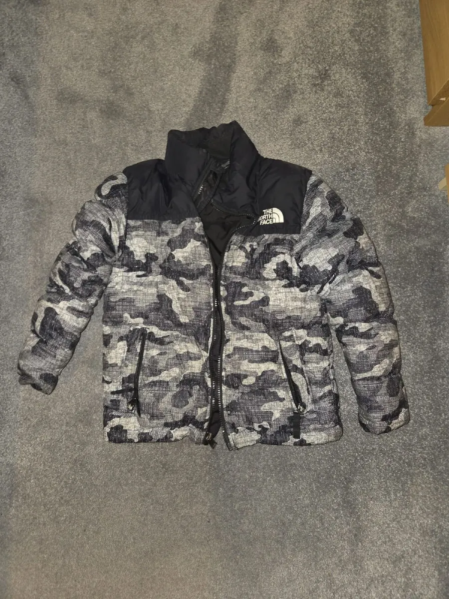 North face Jacket - Image 4