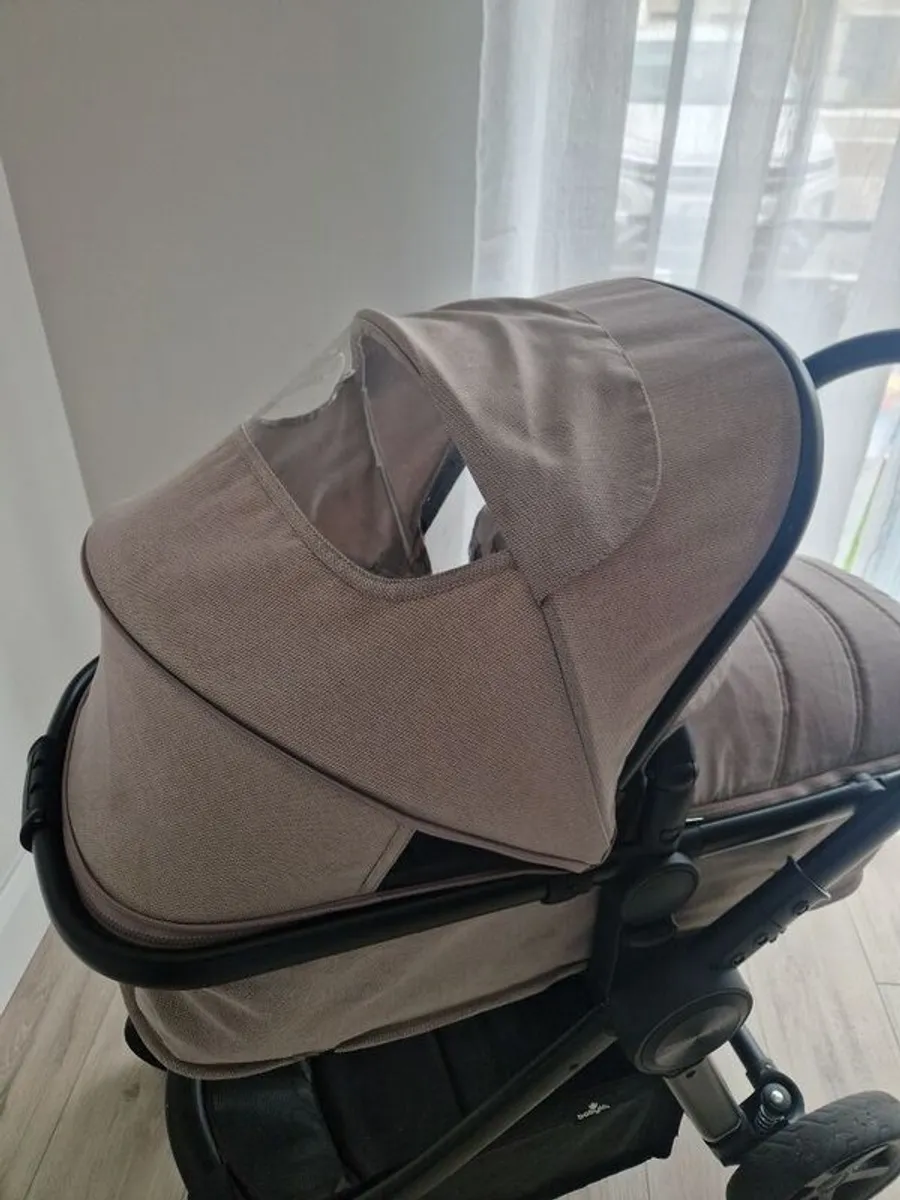 2-in-1 Beige Buggy - Image 2