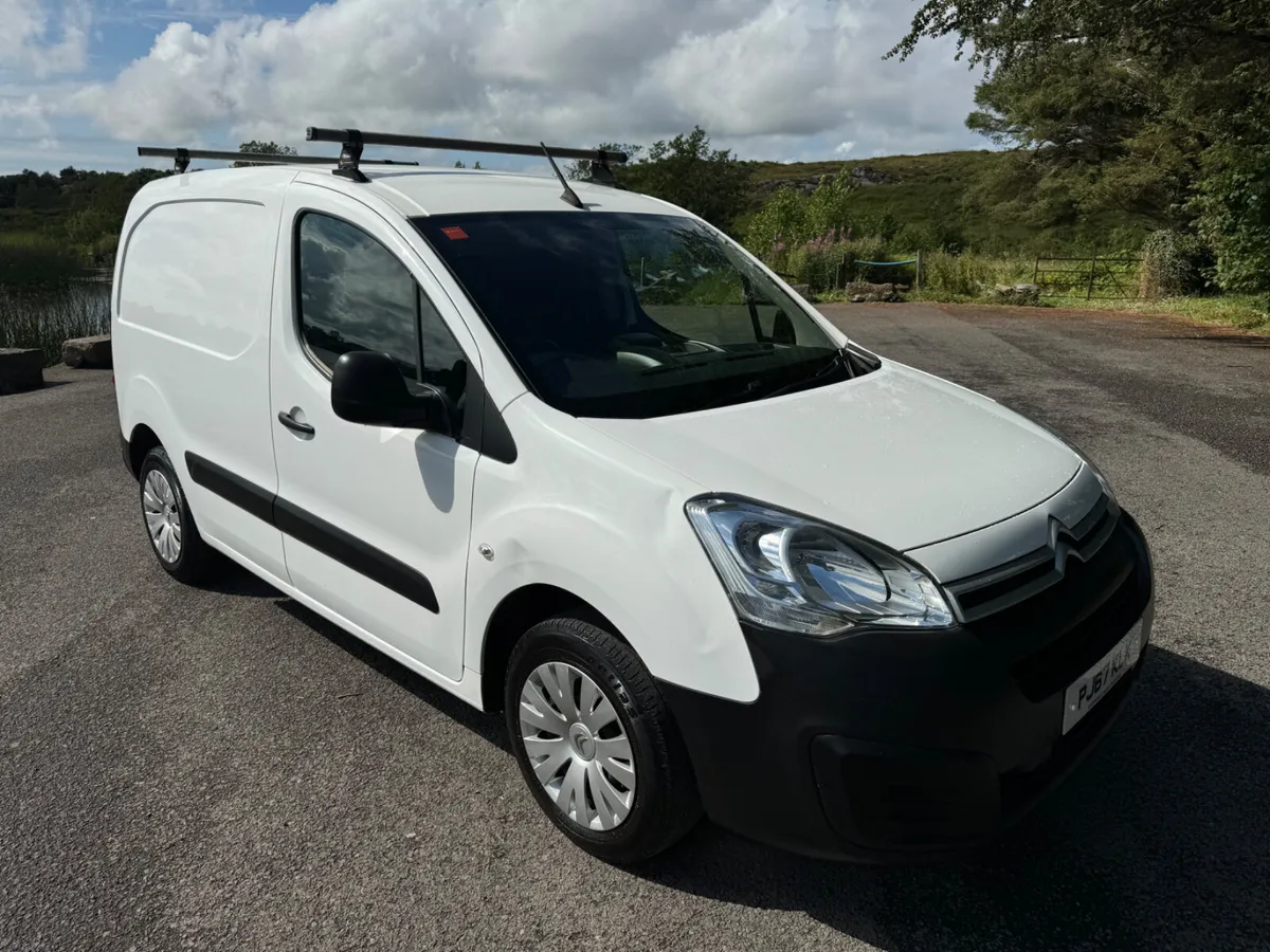 2017 Citroen Berlingo Enterprise NO VAT VRT€250 - Image 2