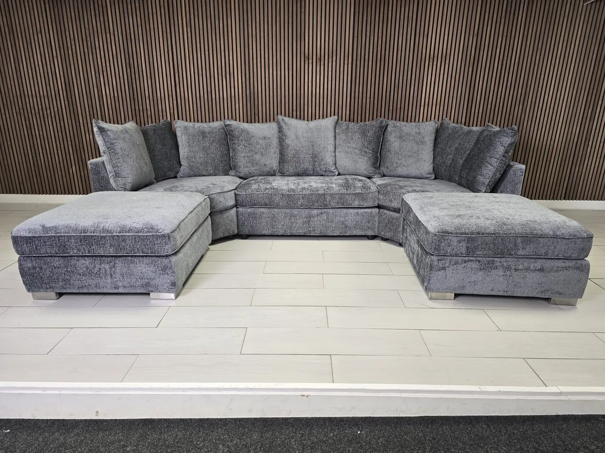 Easton Ushape Scatter or Fullback Cushions Sofa - Image 1
