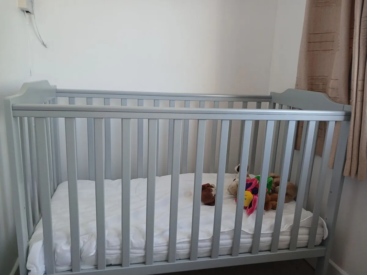 Cot - Image 3