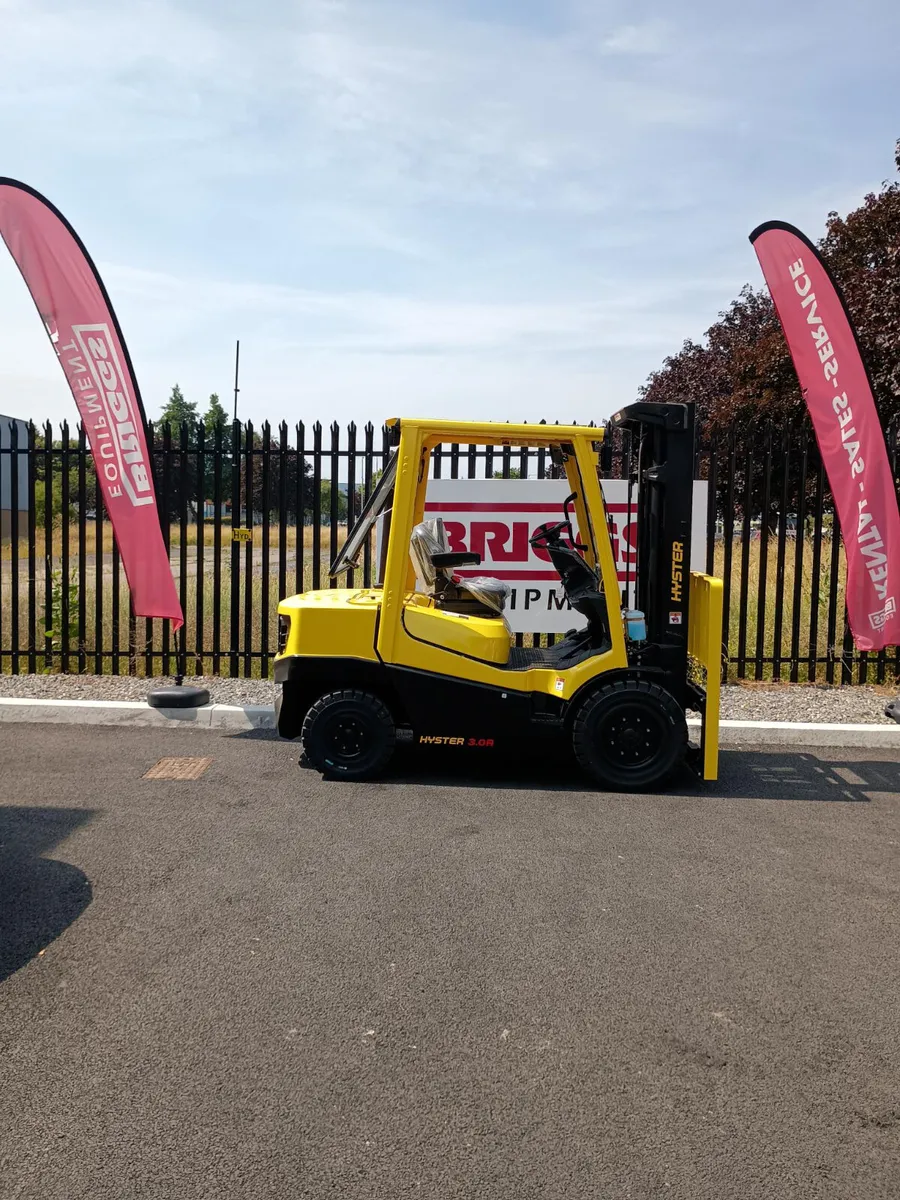 [03] Hyster H3.0A Forklift (Dublin Depot) - Image 1