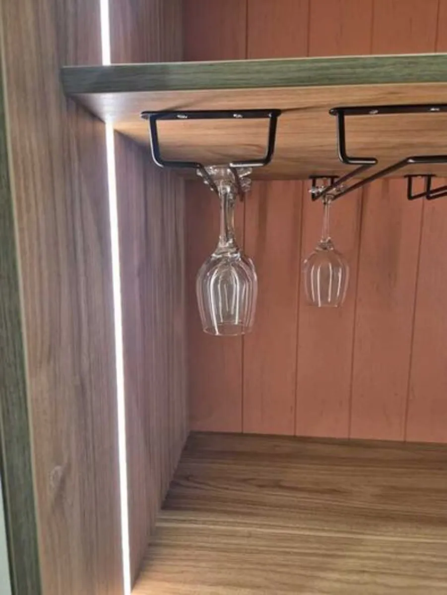 Kitchen - Image 1