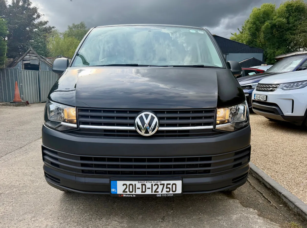 2020 Volkswagen Transporter T6 2.0TDI VAT INCLUDED - Image 4